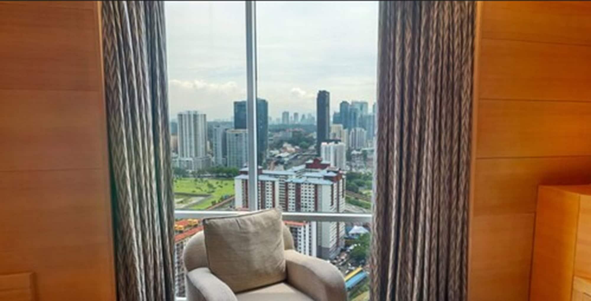 เดอะ การ์เดน อะ เซนต์ ไจล์ ซิกเนเจอร์ โฮเต็ลแอนด์เรสซิเดนซ์ กัวลาลัมเปอร์ Hotel ภายนอก รูปภาพ View from the 16th floor of the building