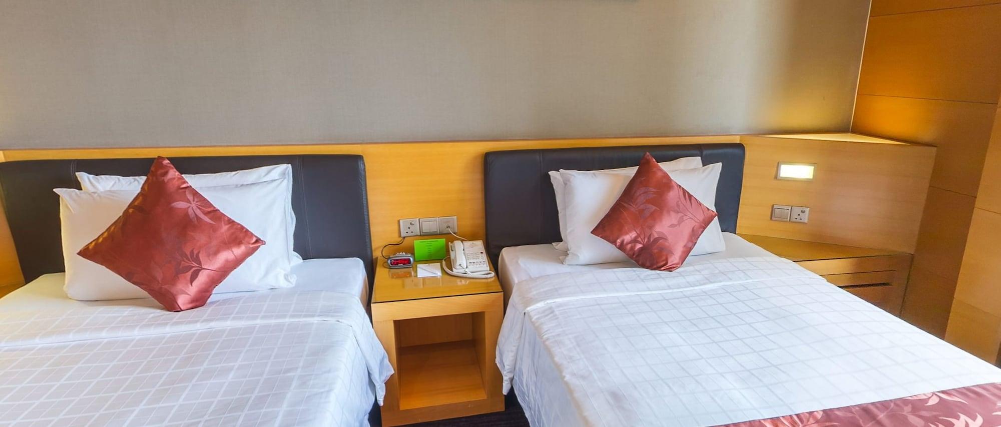 เดอะ การ์เดน อะ เซนต์ ไจล์ ซิกเนเจอร์ โฮเต็ลแอนด์เรสซิเดนซ์ กัวลาลัมเปอร์ Hotel ภายนอก รูปภาพ A room at the hotel