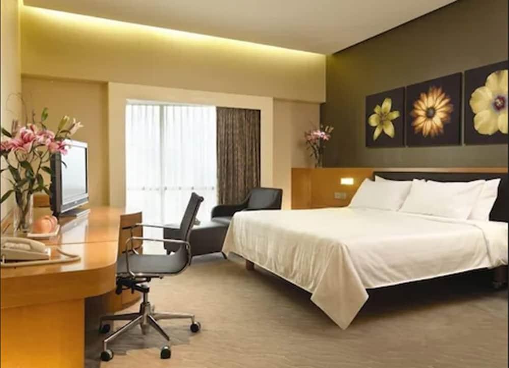 เดอะ การ์เดน อะ เซนต์ ไจล์ ซิกเนเจอร์ โฮเต็ลแอนด์เรสซิเดนซ์ กัวลาลัมเปอร์ Hotel ภายนอก รูปภาพ Deluxe Room